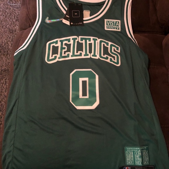 Boston Celtics jersey - Picture 2 of 2